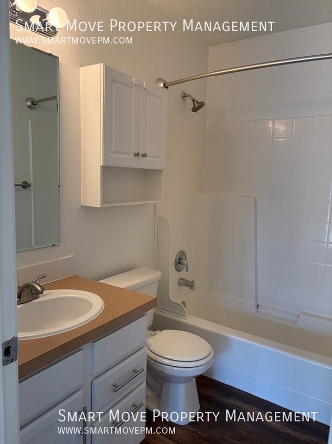 Building Photo - 5923 S Sweet Gum Way