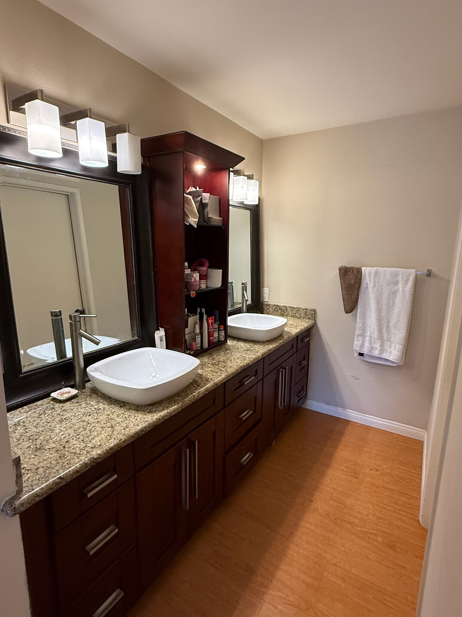 Building Photo - 4141 Via Marisol