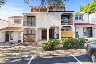 Building Photo - 3905 Village Dr