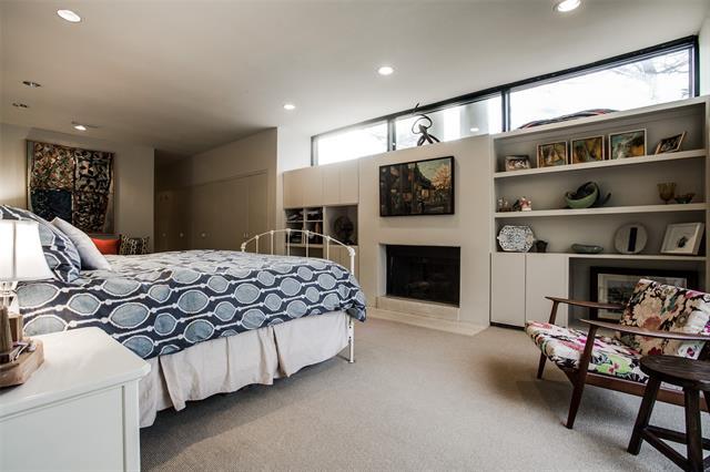 Building Photo - 4114 Normandy Ave