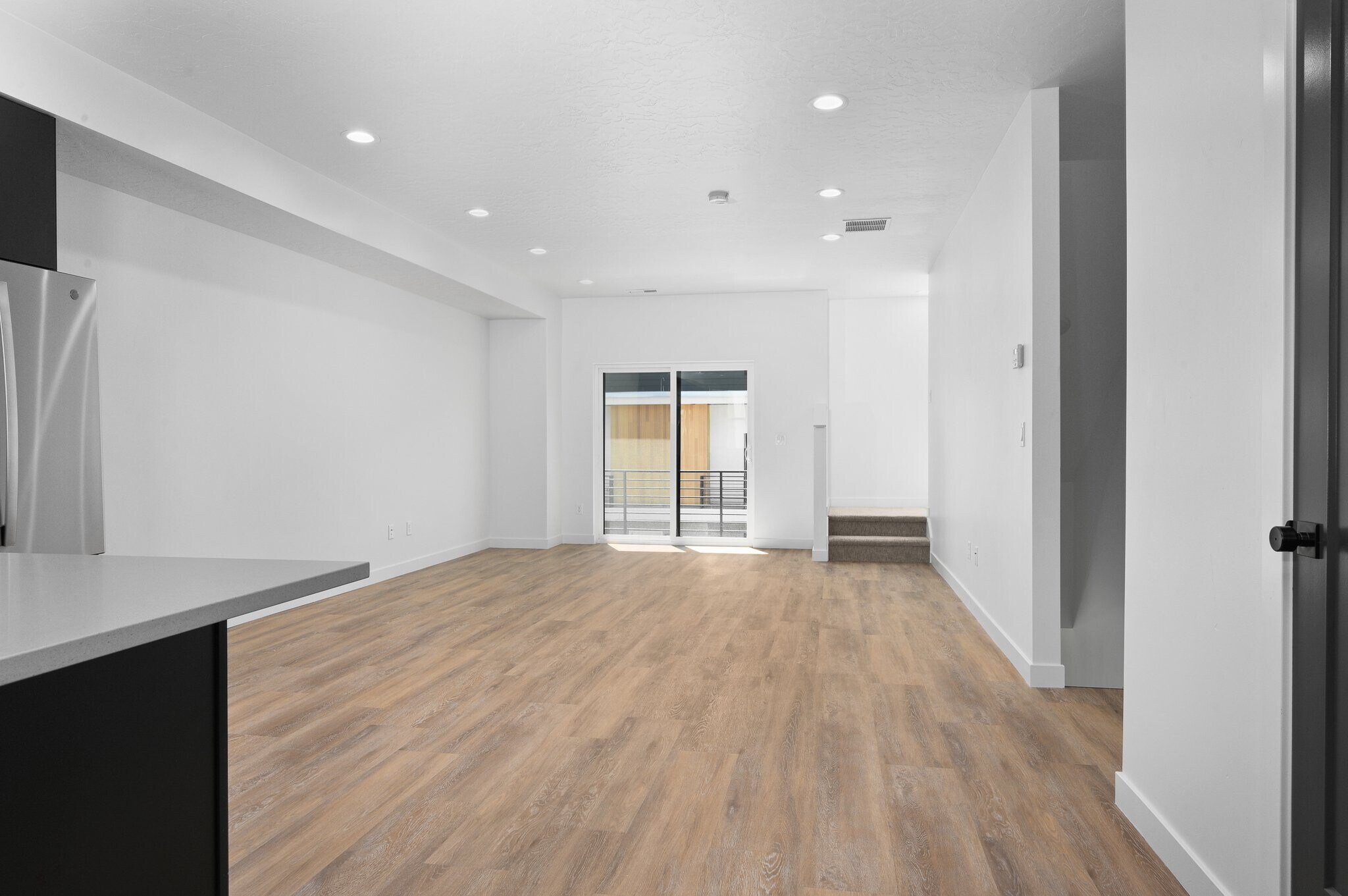 Building Photo - 567 W 620 N