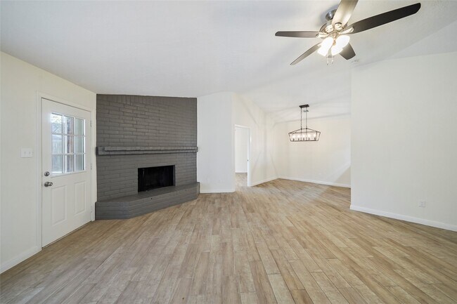 Building Photo - 22810 Dairy Gate Dr