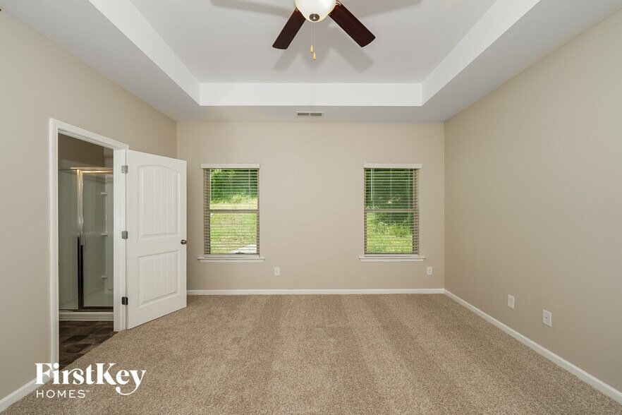 Building Photo - 1812 Clarke Cir