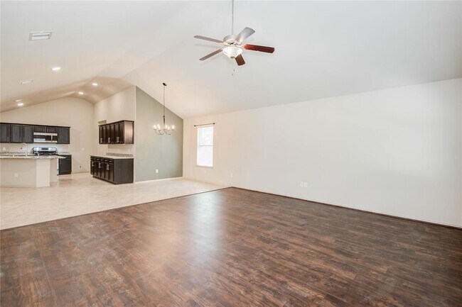 Building Photo - 9818 Jacy Creek Dr