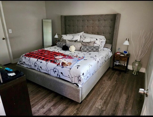 Building Photo - 3973 NW 87th Ave