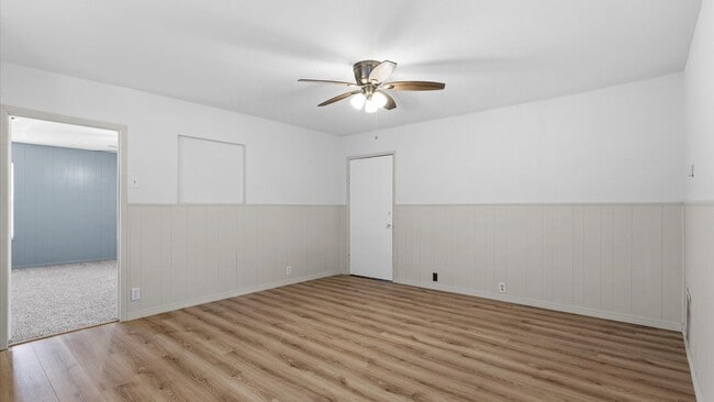 Building Photo - Charming 3-Bedroom Home with Spacious Backyard!
