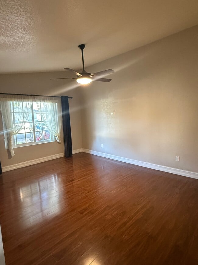 Building Photo - 14912 SW 143rd Ct