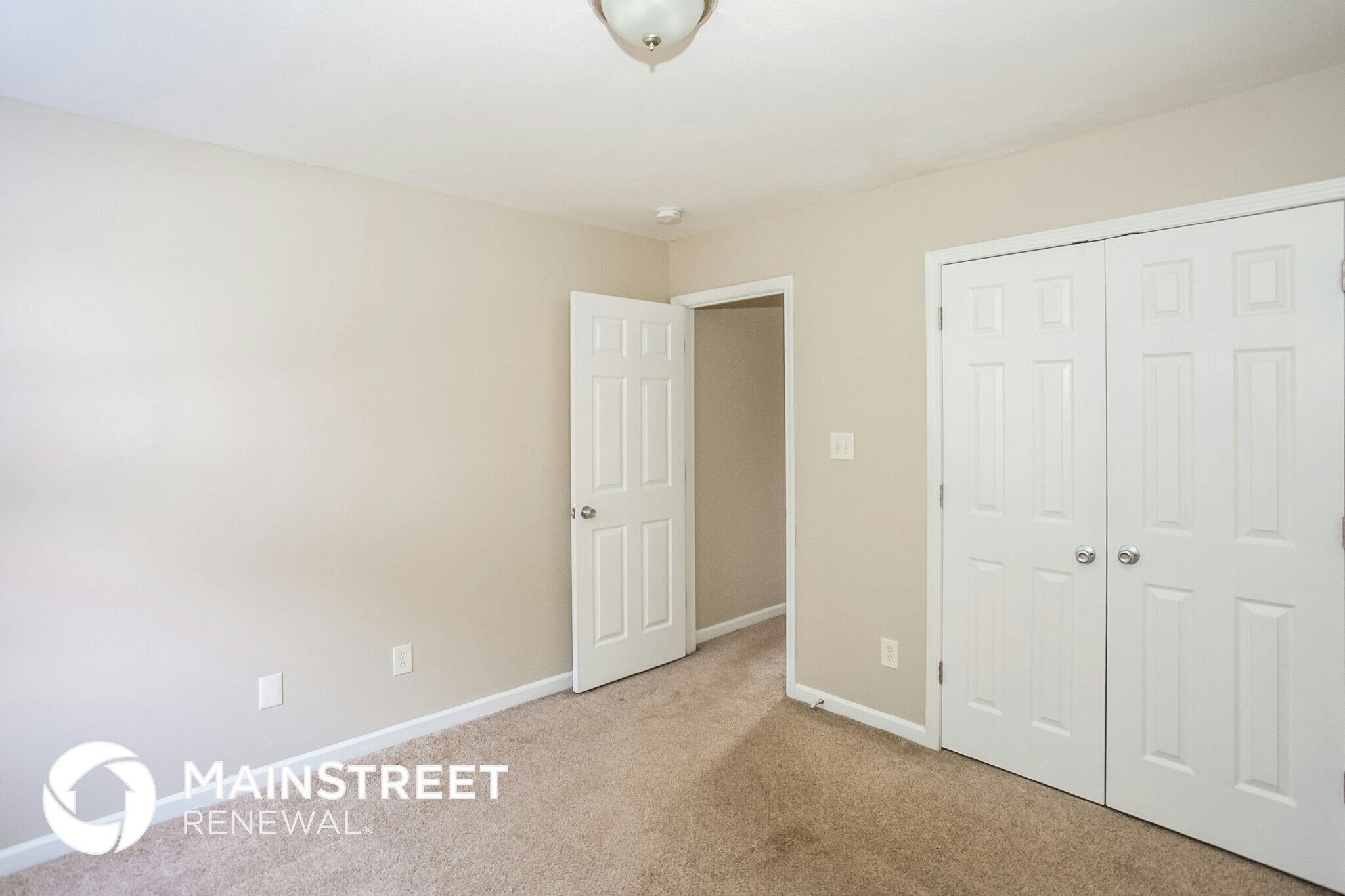 Building Photo - 8930 1st Run Ct