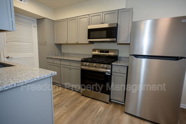 Building Photo - 8343 Irongate Way