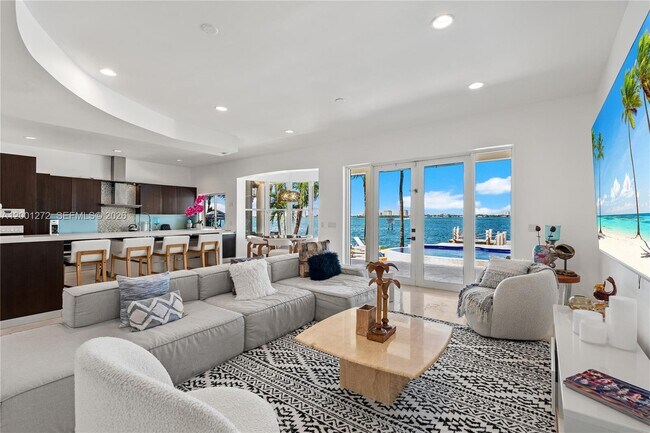 Building Photo - 1575 Stillwater Dr