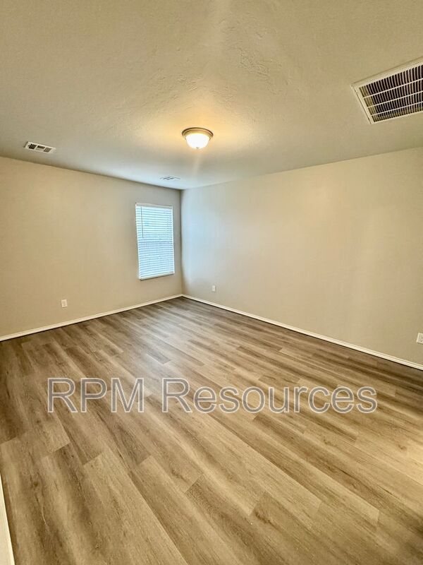 Building Photo - 11728 Jude Way