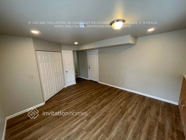 Building Photo - 6003 99th St NE