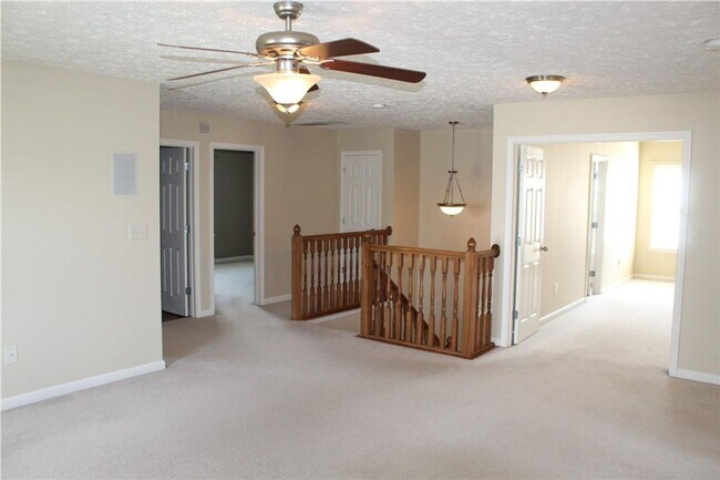 Building Photo - Beautiful 4 BR Home in Brownsburg!