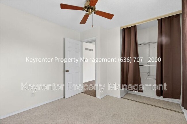 Building Photo - 1476 Shadow Wood Dr