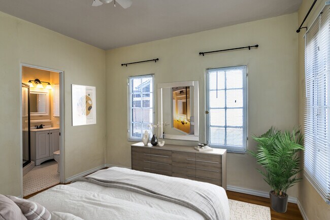 1 of 2 Huge Bedrooms With tons of Natural Light - 4015 Edenhurst Ave