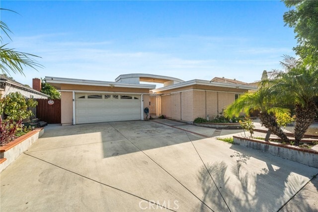 Building Photo - 8220 Briarwood St