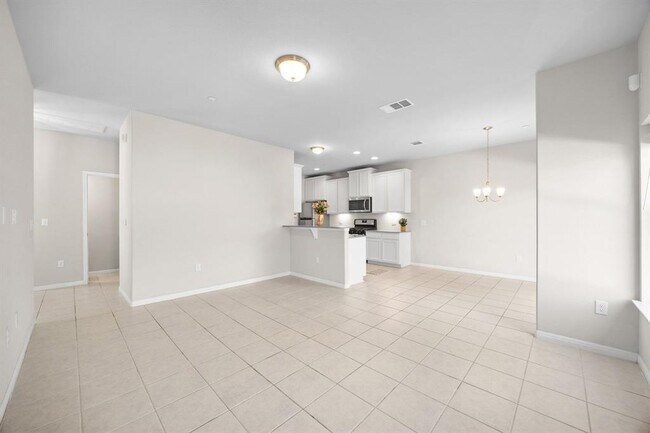 Building Photo - 1612 Catalan Rd