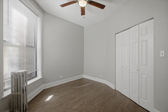 Building Photo - 5020 S Blackstone Ave