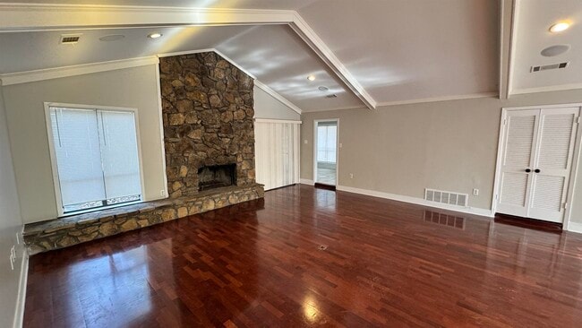 Building Photo - 2302 Hawksmoor Pl