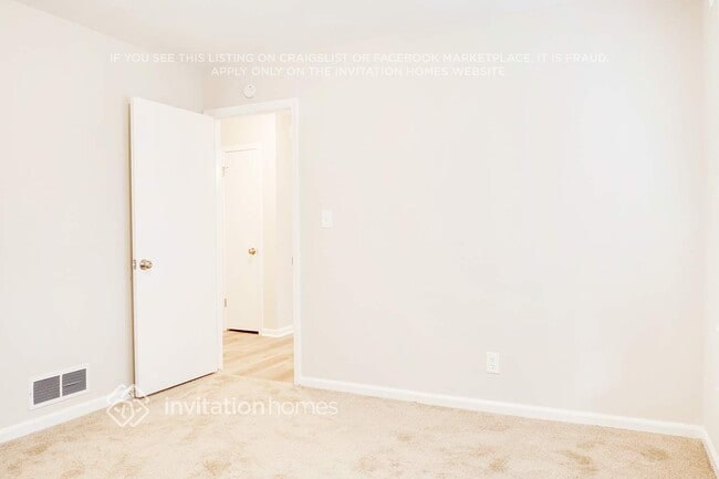 Building Photo - 3610 Warbler Dr