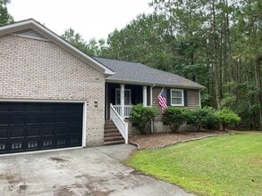 Building Photo - 5513 Gondolier Dr