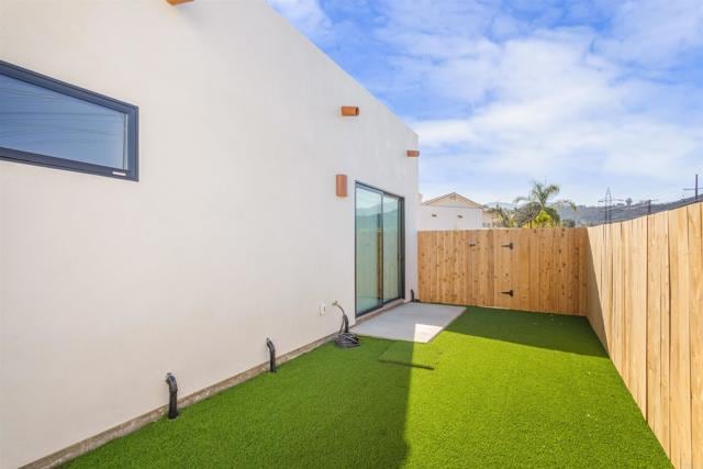 Building Photo - 3002 Palm Vista Ct