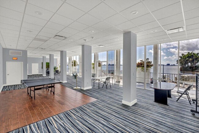 Building Photo - 11930 N Bayshore Dr