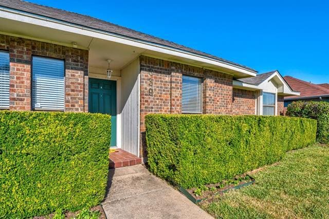 Building Photo - 339 Aspenway Dr