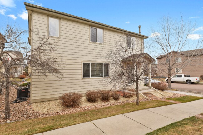 Building Photo - 11497 White Lotus Ln