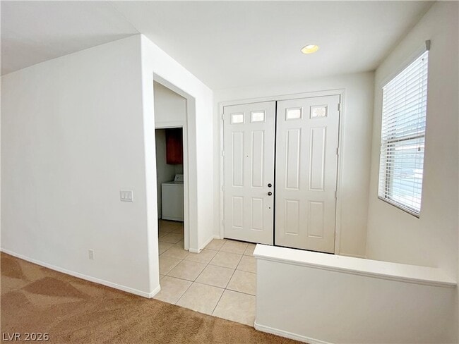 Building Photo - 682 Homewillow Ave