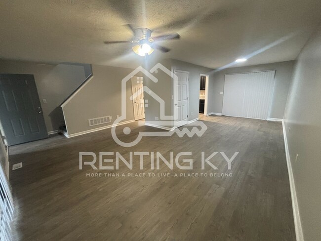 Building Photo - 120-122-122 Nave Pl