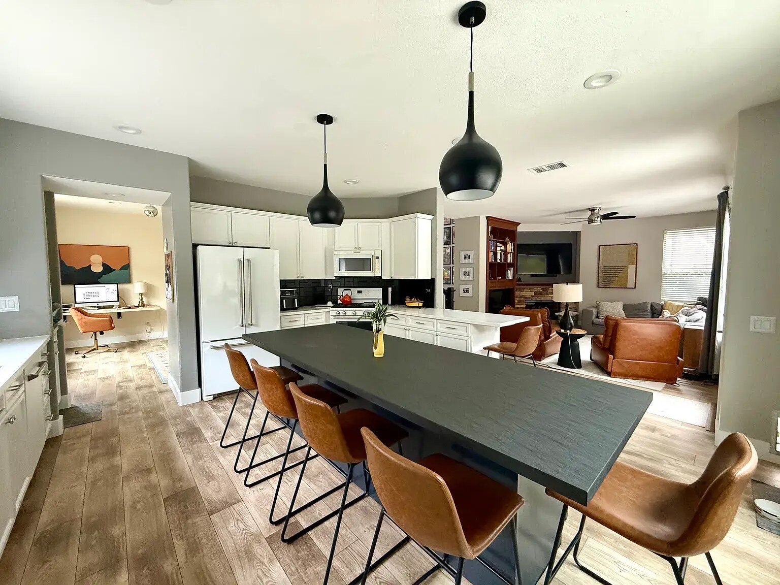 Building Photo - 1438 Turquoise Dr