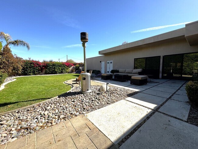 Building Photo - COMING SOON!! GORGEOUS 2 Bed 2 Bath Home in BERMUDA DUNES!