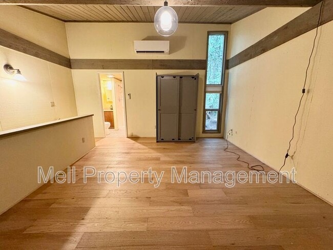 Building Photo - 199 E Cutty Sark Ave