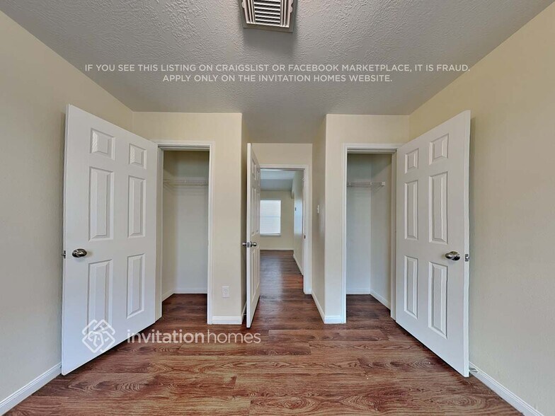 Building Photo - 6425 Mountain Pines Ln
