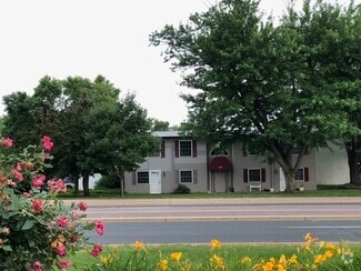 Building Photo - 1501 American Blvd E