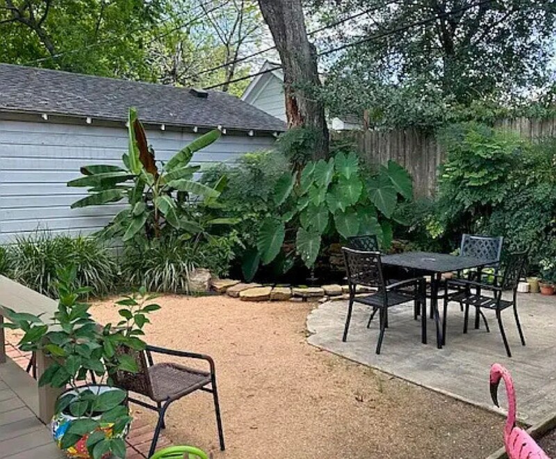 Building Photo - 1023 W Gardner St