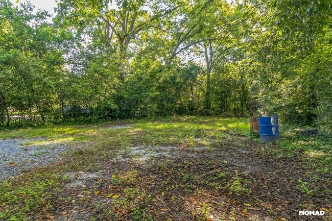 Building Photo - Charming 1BR Duplex in Fort Valley