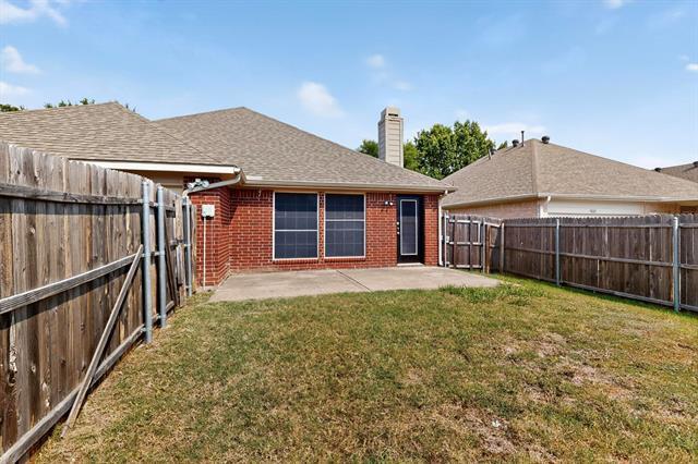 Building Photo - 9229 Azinger Dr