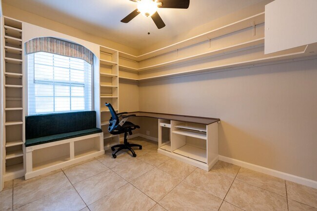 Building Photo - READY FOR A NEW TENANT - EXCELLENT PRIVATE PROPERTY IN SOUTH MIDDLE RIVER