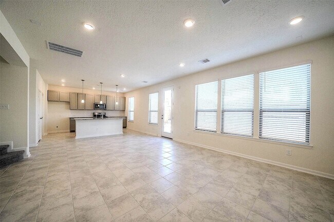 Building Photo - 20811 Sheffield Pk Dr