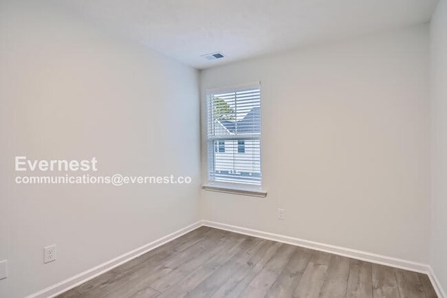 Building Photo - 219 Ansley Wy