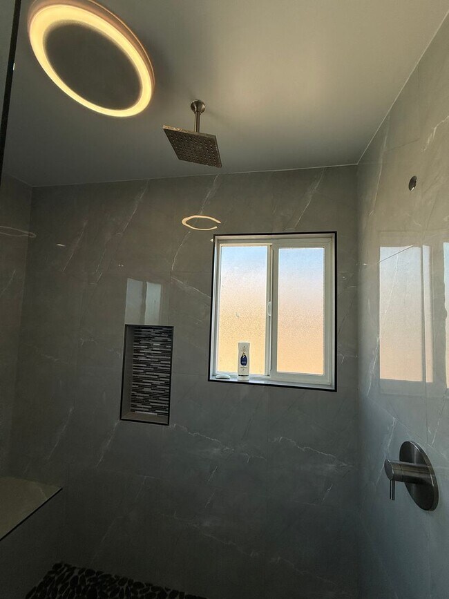 Building Photo - Eagle Ranch Community-2 Story 4 bedrooms Spanish Style Home