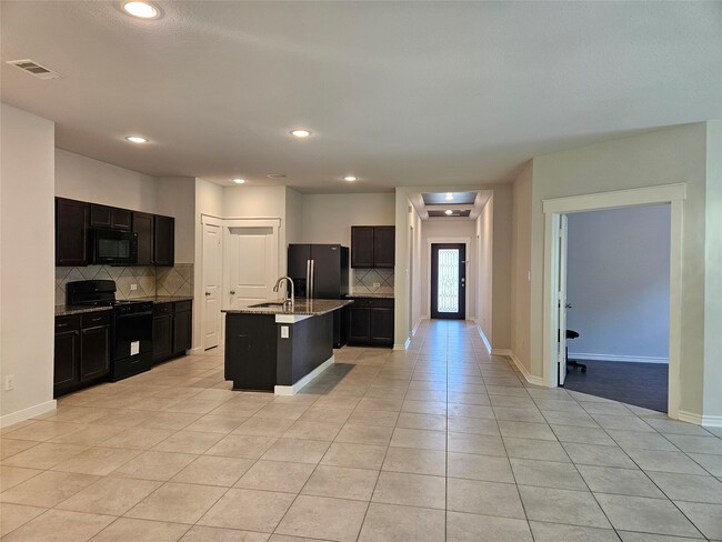 Building Photo - 2833 Bretton Woods Dr