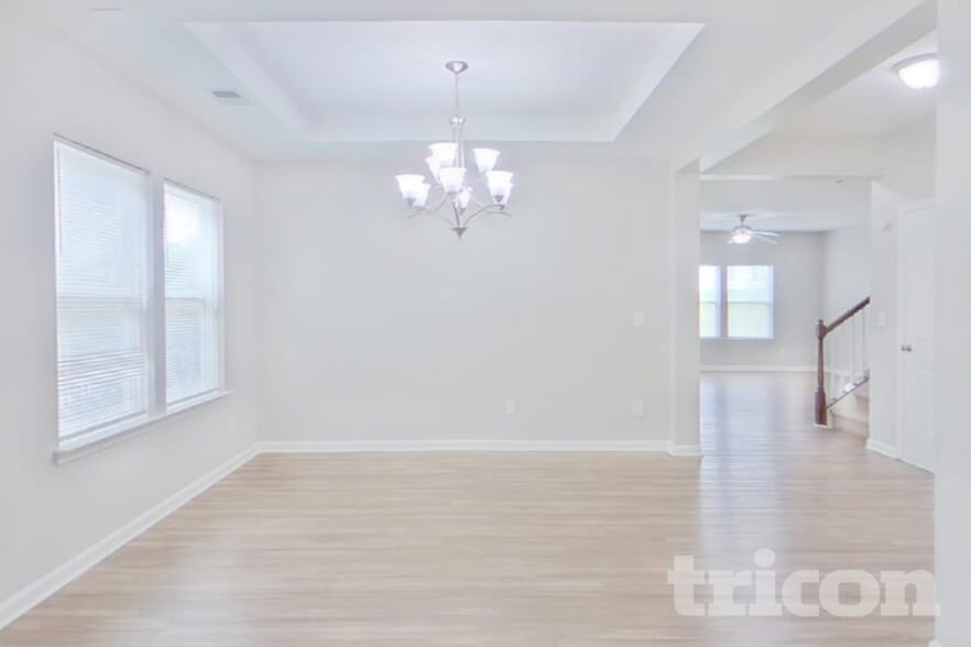 Building Photo - 6909 Barefoot Forest Dr