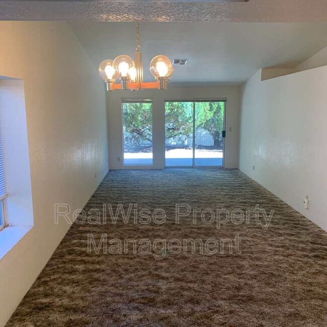 Building Photo - 1467 Cameo Ct