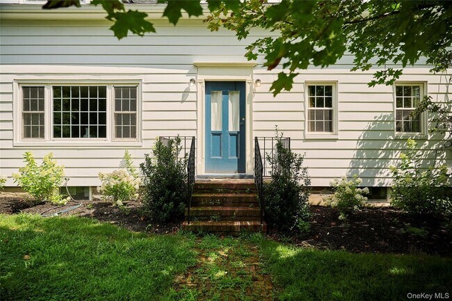 Building Photo - 41 Seelbach Ln