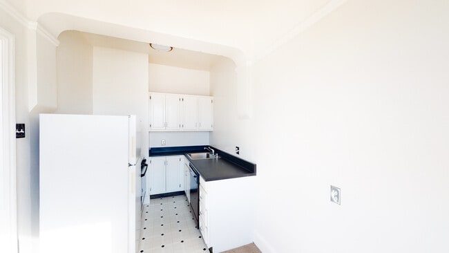 Building Photo - 1472 Filbert