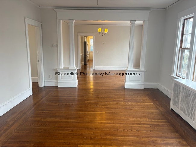 Building Photo - 108-110 Narragansett Street