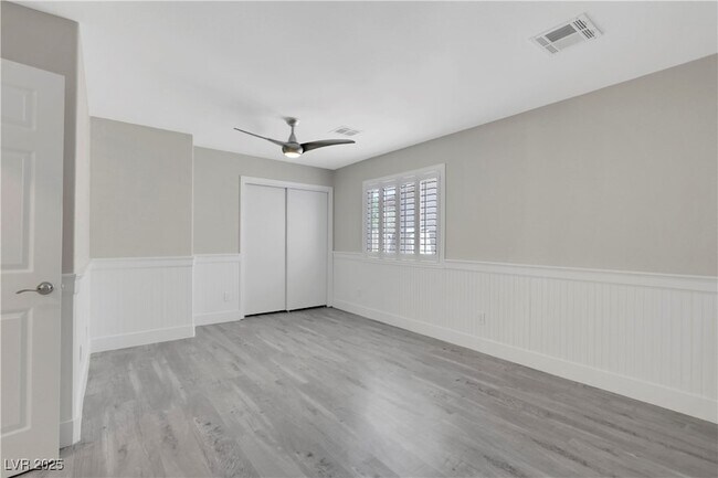 Building Photo - 7379 Majestic Bluff Pl